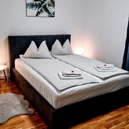 Apartament Alina Deva Eksteriør billede